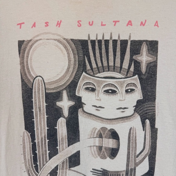 Tash Sultana Concert T-Shirt - Picture 3 of 6